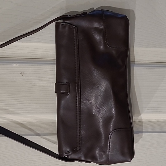 XOXO brown shoulder purse - Picture 2 of 3